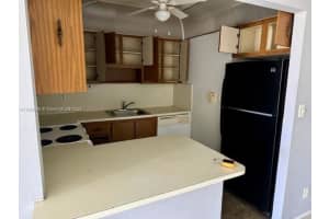 2029 NW 46th Ave E406, Lauderhill, FL 33313 - MLS#A11856338