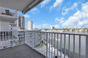 95 N Birch Rd 703 Fort Lauderdale, FL 33304 - MLS#A11856348