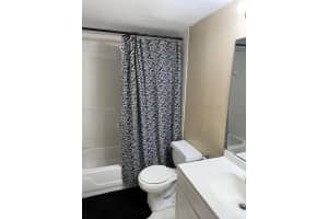 MLS# A11856349, Hialeah, Florida 33015