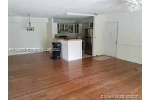 415 N Laurel Dr 106, Margate