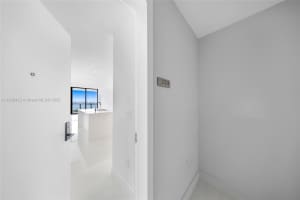 700 NE 24th St 2704, Miami, FL 33137 - MLS#A11856412
