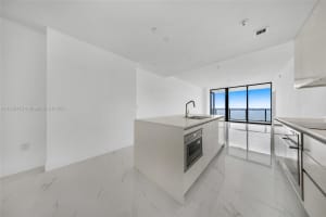 700 NE 24th St 2704, Miami, FL 33137 - MLS#A11856412