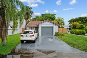 9502 Sw 151st Ct, Miami