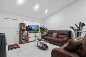 9502 Sw 151st Ct Miami, FL 33196 - MLS#A11856425