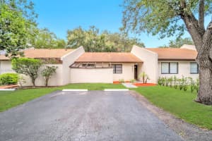9667 NW 15th Ct, Pembroke Pines, FL 33024 - MLS#A11856434
