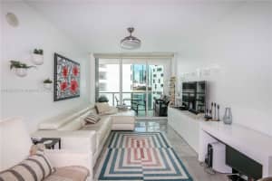 218 Se 14th St 1406 Miami, FL 33131 - MLS#A11856435