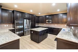 9942 Nw 86th Ter 9942 Doral, FL 33178 - MLS#A11856444