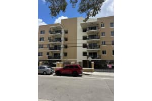 2647 NW 25th Ave, Miami, FL 33142, Sold 10/24/25