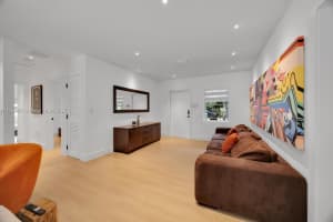 5827 SW 69th Ct, Miami, FL 33143 - MLS#A11856497