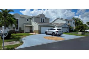 14465 Sw 93 Terr Kendall, FL 33186 - MLS#A11856537