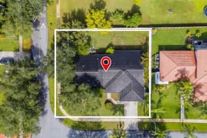 400 Nw 202nd Way Pembroke Pines, FL 33029 - MLS#A11856549