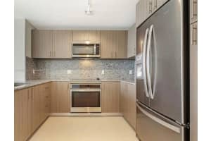 5350 NW 84th Ave 601, Doral, FL 33166 - MLS#A11856554