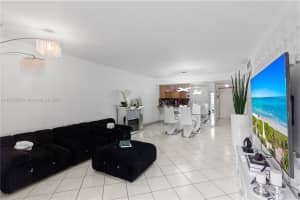1810 W 56th St 3223 Hialeah, FL 33012 - MLS#A11856558