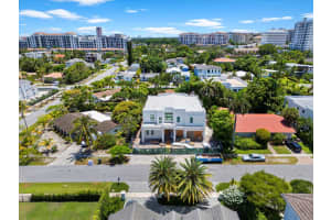 274 Ne 3rd Ct, Boca Raton