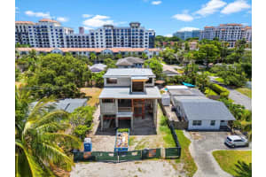 310 Ne 2nd St, Boca Raton