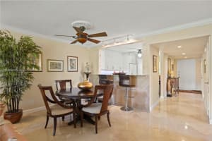 350 Oaks Ln 222 Pompano Beach, FL 33069 - MLS#A11856685