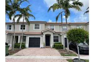 968 Ne 41st Pl 968, Homestead