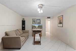 1401 Sw 135th Ter 310h Pembroke Pines, FL 33027 - MLS#A11856731