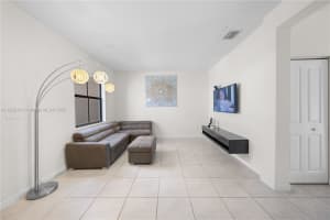3310 W 114th Ter Hialeah, FL 33018 - MLS#A11856743