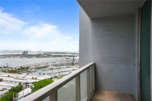 244 Biscayne Blvd 2306, Miami