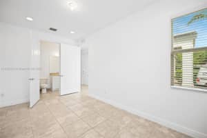 6907 Pines Cir 6907, Coconut Creek, FL 33073 - MLS#A11856793