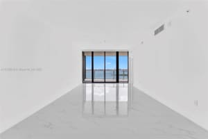 700 NE 24th St 2002, Miami, FL 33137 - MLS#A11856818