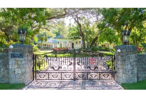 9400 Old Cutler Rd, Coral Gables, FL 33156 - MLS#A11856863