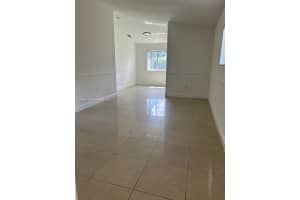 925 Ne 34th Ave 204 Homestead, FL 33033 - MLS#A11856865