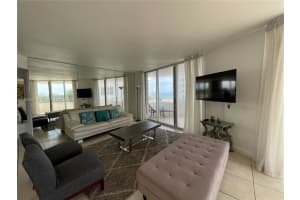 5151 Collins Ave APT 624, Miami Beach, FL 33140, - MLS#A11856923