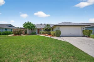 13582 Columbine Ave, Wellington