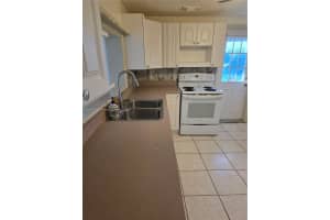 4321 Kirby Loop Road 2, Fort Pierce, FL 34981 - MLS#A11856956