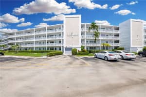 1010 Ellesmere A 1010, Deerfield Beach
