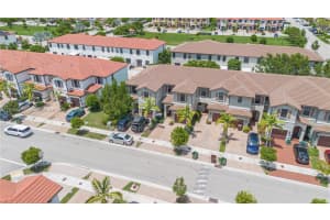 3433 W 104th Ter Hialeah, FL 33018 - MLS#A11856998