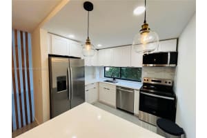 17021 N Bay Rd 427, Sunny Isles Beach