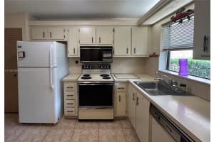 10300 NW 30th Ct 111, Sunrise, FL 33322 - MLS#A11857009
