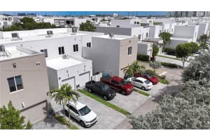 6504 Nw 105th Pl Doral, FL 33178 - MLS#A11857055