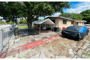499 E 41st St Hialeah, FL 33013 - MLS#A11857078