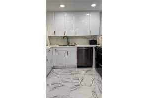 MLS# A11857094, Hallandale Beach, Florida 33009
