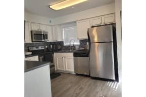 4375 White Pine 82-4, Orlando, FL 32811 - MLS#A11857103