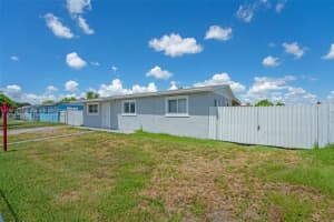 19400 SW 114th Ave, Miami, FL 33157 - MLS#A11857117