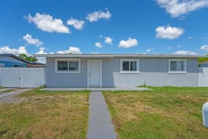 19400 SW 114th Ave, Miami, FL 33157 - MLS#A11857117