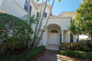 822 Meridian Ln Hollywood, FL 33019 - MLS#A11857123