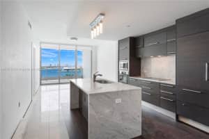 900 Biscayne Blvd 1907, Miami