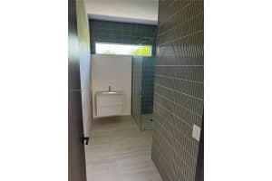 2940 Sw 63rd Ave, Miami