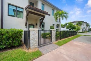 4712 Nw 83rd Ave 0 Doral, FL 33166 - MLS#A11857140