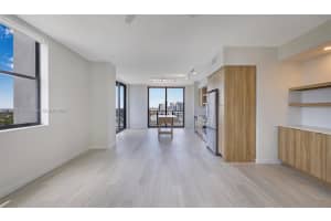 555 Ne 8th St 1702 Fort Lauderdale, FL 33304 - MLS#A11857146