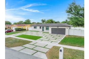 1650 Nw 114th Ave Pembroke Pines, FL 33026 - MLS#A11857176