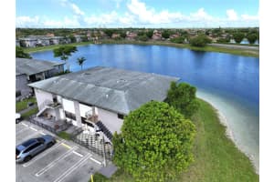 13261 Sw 17th Ln 26-5, Miami