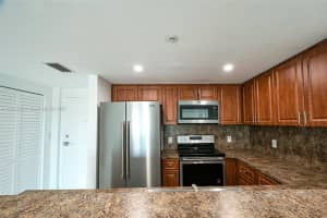 2740 Sw 28th Ter 603 Miami, FL 33133 - MLS#A11857250