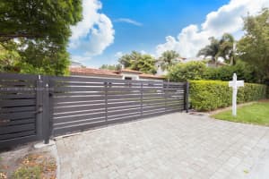 677 Hampton Ln, Key Biscayne, FL 33149 - MLS#A11857280